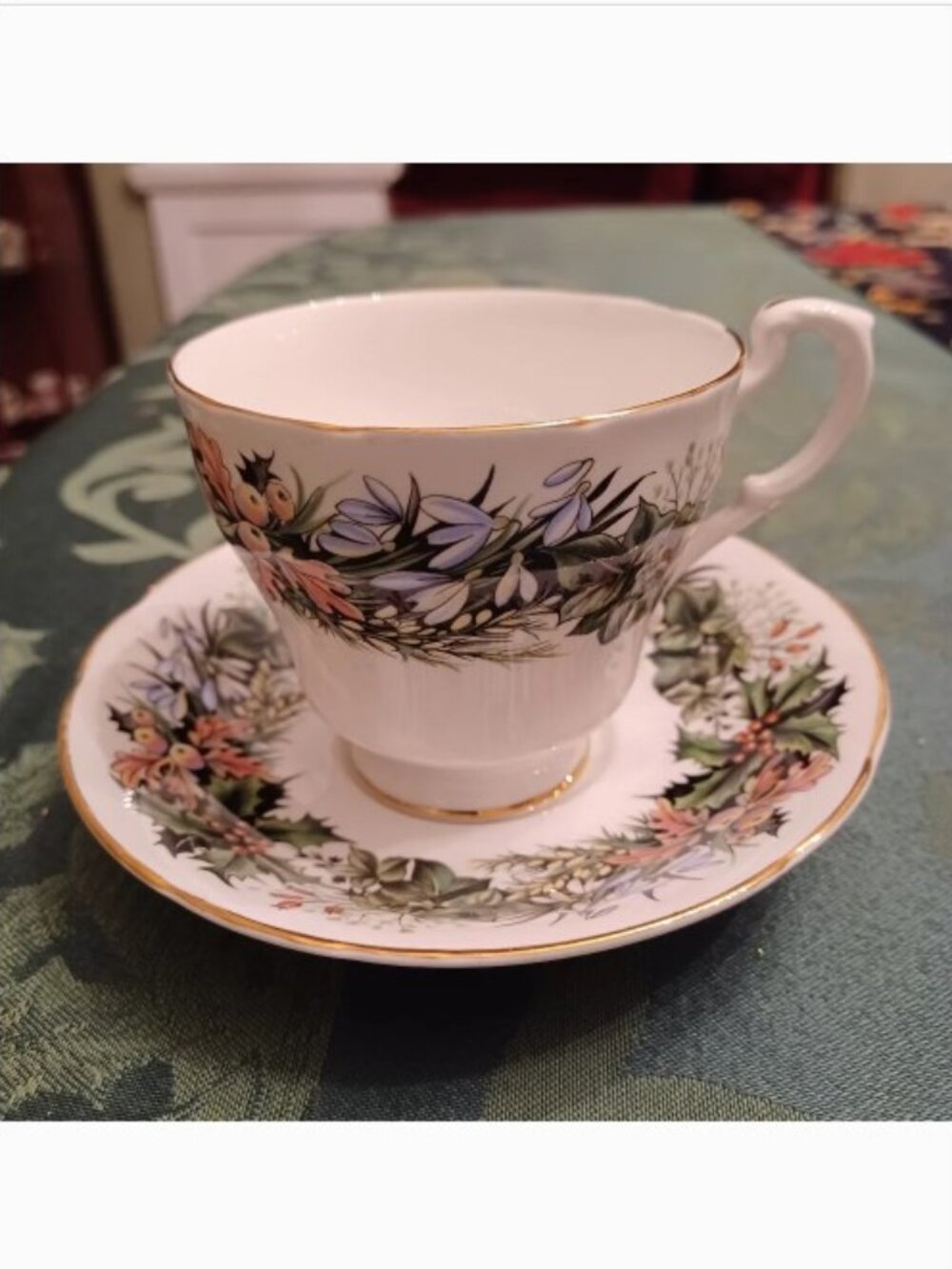 Royal Standard Floral Wreath Footed Tea Cup & Saucer